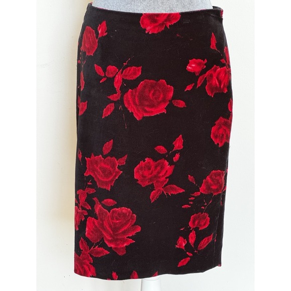 Talbots Dresses & Skirts - Talbots Skirt 6 Velvet Roses Floral Lined Coquette Old Money Whimsigoth Classic‎